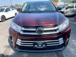 2019 Highlander Thumbnail 3