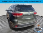 2019 Highlander Thumbnail 2