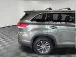 2019 Highlander Thumbnail 9