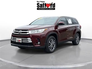 2019 Toyota Highlander with Ooh La La Rouge Mica Exterior