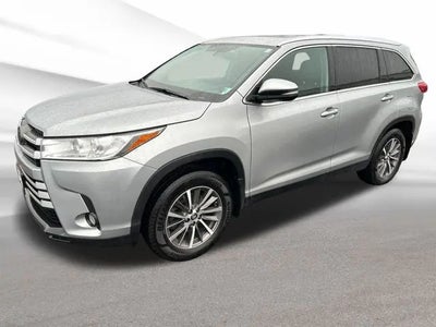 2019 Toyota Highlander AWD XLE 4DR SUV