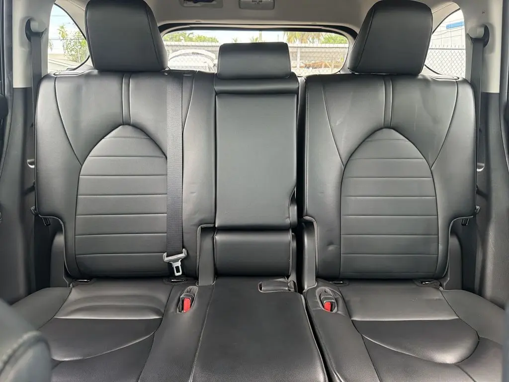 2023 Toyota Highlander - $38,980