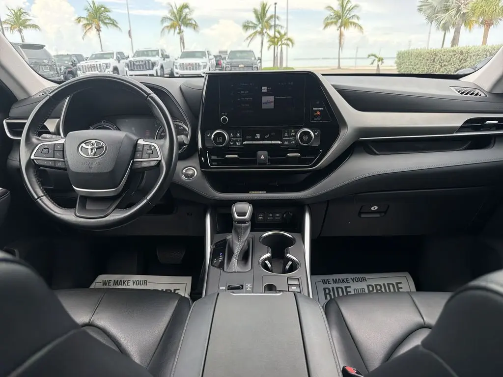 2023 Toyota Highlander - $38,980