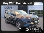 2023 Highlander Hybrid Thumbnail 21