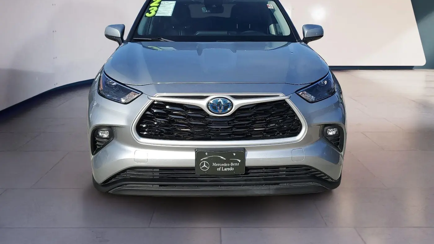 2023 Toyota Highlander Hybrid XLE