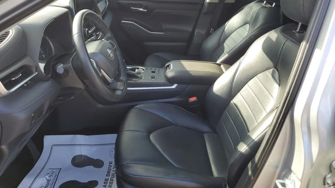 2023 Toyota Highlander Hybrid XLE