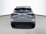 2024 Highlander Hybrid Thumbnail 6