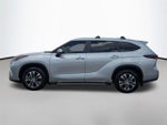 2024 Highlander Hybrid Thumbnail 8