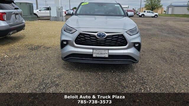 2023 Toyota Highlander Hybrid XLE