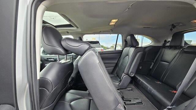 2023 Toyota Highlander Hybrid XLE