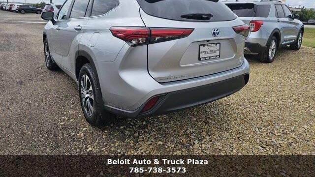 2023 Toyota Highlander Hybrid XLE