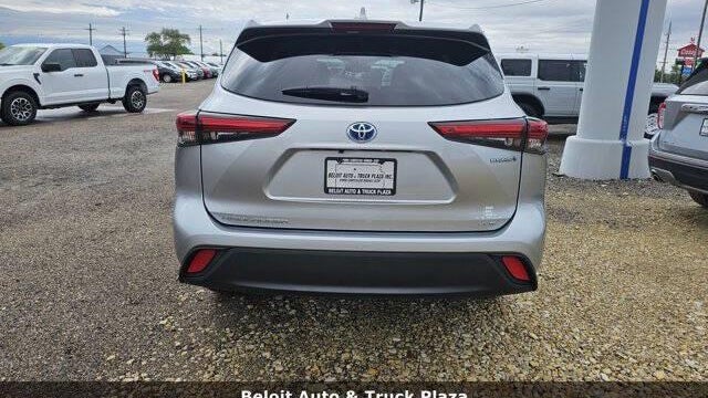 2023 Toyota Highlander Hybrid XLE