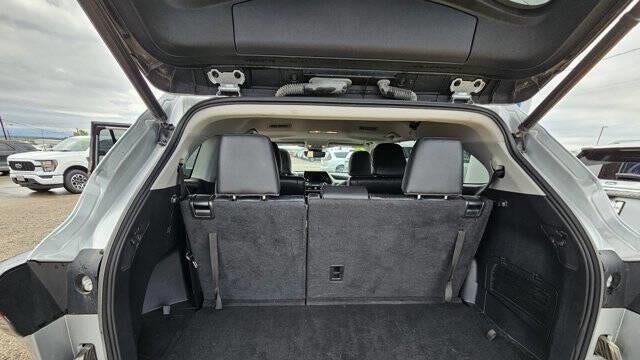 2023 Toyota Highlander Hybrid XLE