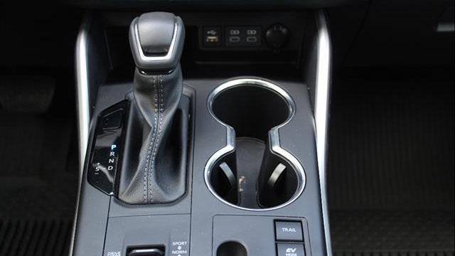 2025 Toyota Highlander Hybrid XLE