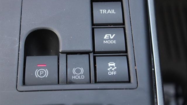 2025 Toyota Highlander Hybrid XLE