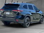 2025 Highlander Hybrid Thumbnail 4