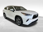 2024 Highlander Hybrid Thumbnail 2