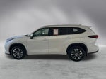 2024 Highlander Hybrid Thumbnail 45