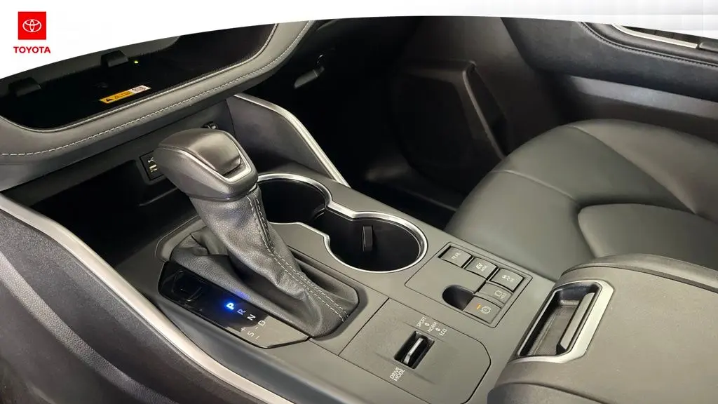 2025 Toyota Highlander Hybrid XLE