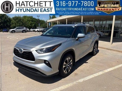2023 Toyota Highlander Hybrid AWD XLE 4DR SUV