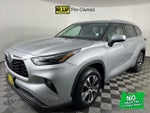 2023 Highlander Hybrid Thumbnail 1