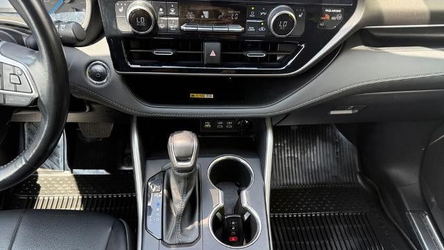 2023 Toyota Highlander Hybrid XLE