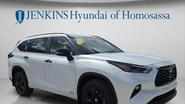 Preowned 2025 Toyota Highlander Hybrid XLE Nightshade for Sale