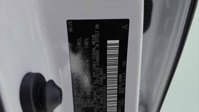 2025 Toyota Highlander Hybrid XLE Nightshade