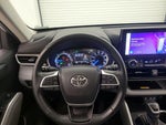 2023 Highlander Hybrid Thumbnail 10