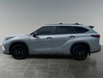2024 Highlander Hybrid Thumbnail 4