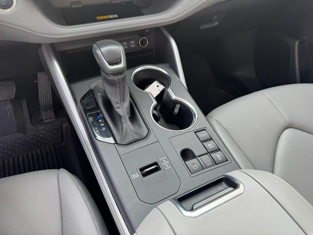 2025 Toyota Highlander - $45,989