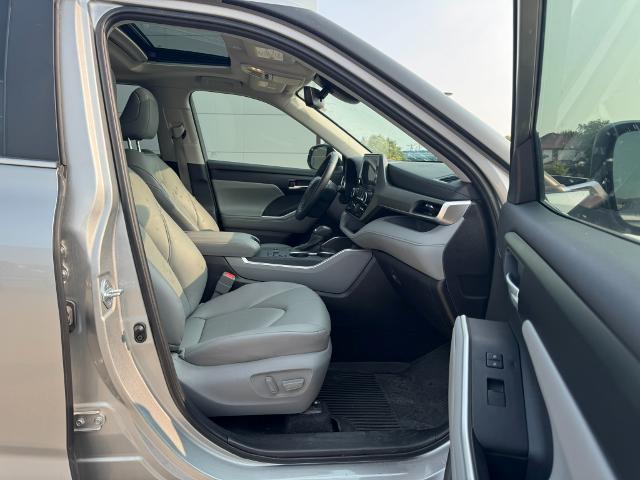 2025 Toyota Highlander - $45,989