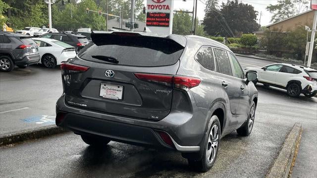 2023 Toyota Highlander Hybrid XLE