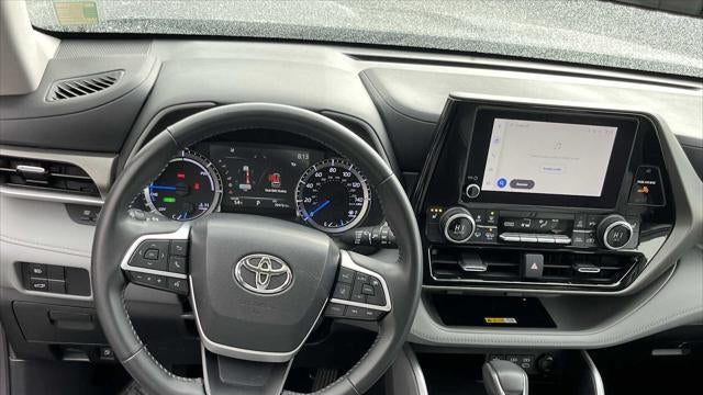 2023 Toyota Highlander Hybrid XLE