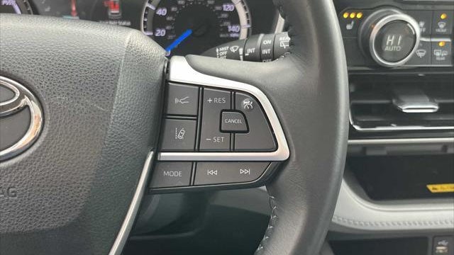 2023 Toyota Highlander Hybrid XLE
