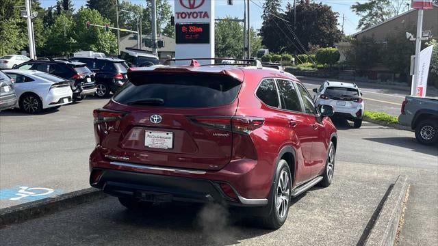 2024 Toyota Highlander Hybrid XLE
