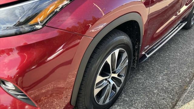 2024 Toyota Highlander Hybrid XLE