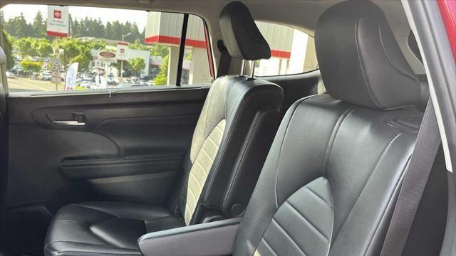 2024 Toyota Highlander Hybrid XLE