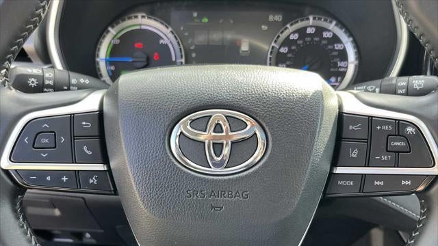 2024 Toyota Highlander Hybrid XLE