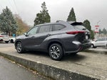 2023 Highlander Hybrid Thumbnail 4