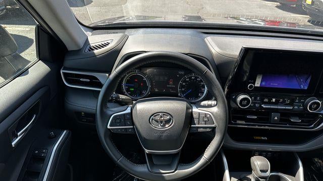 2023 Toyota Highlander Hybrid XLE