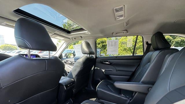 2023 Toyota Highlander Hybrid XLE