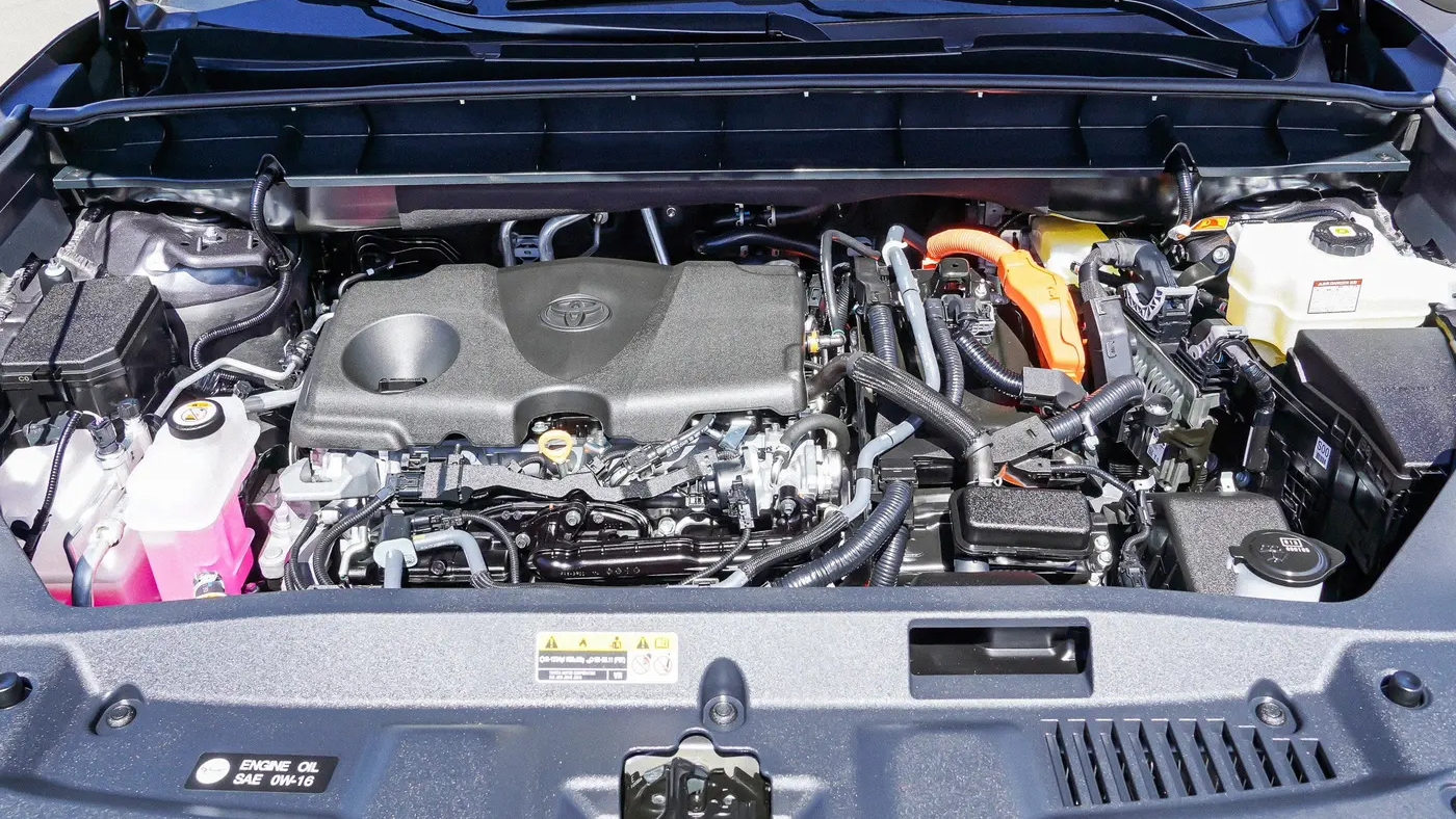 2025 Toyota Highlander Hybrid XLE