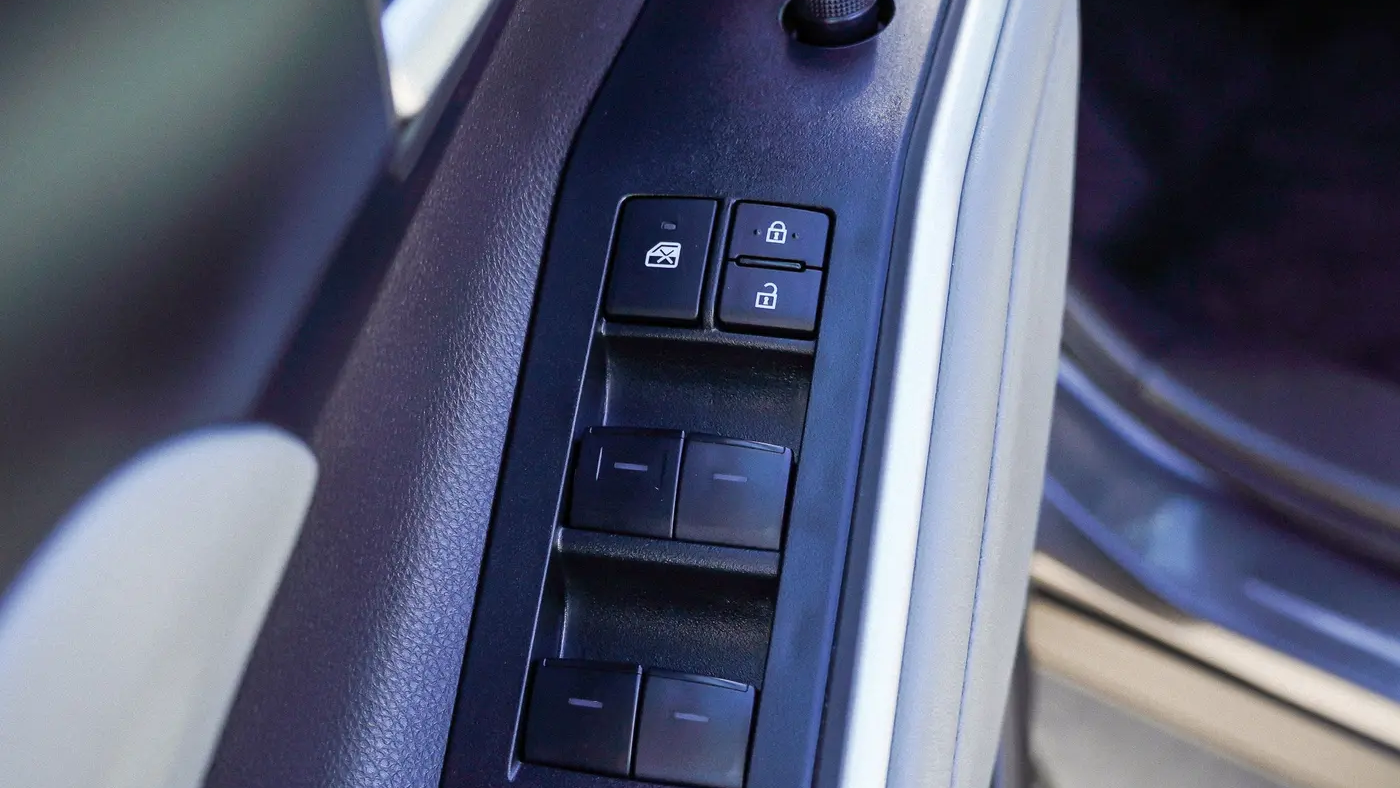 2025 Toyota Highlander Hybrid XLE