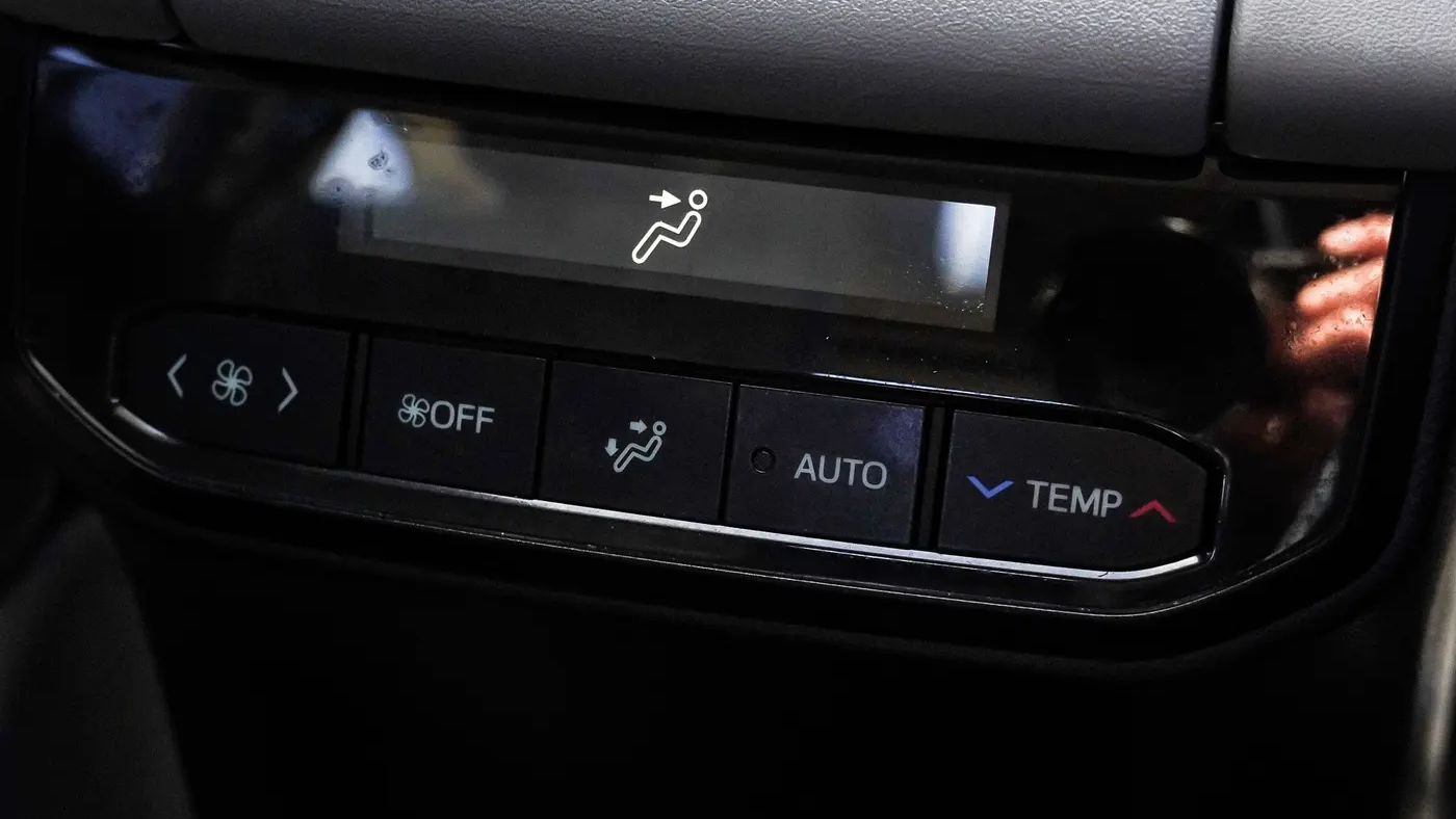 2025 Toyota Highlander Hybrid XLE