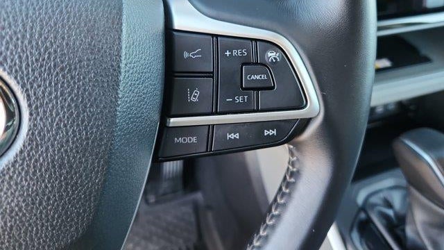 2025 Toyota Highlander Hybrid XLE
