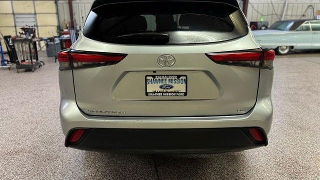 2023 Toyota Highlander LE