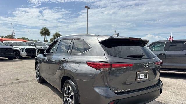 2023 Toyota Highlander LE