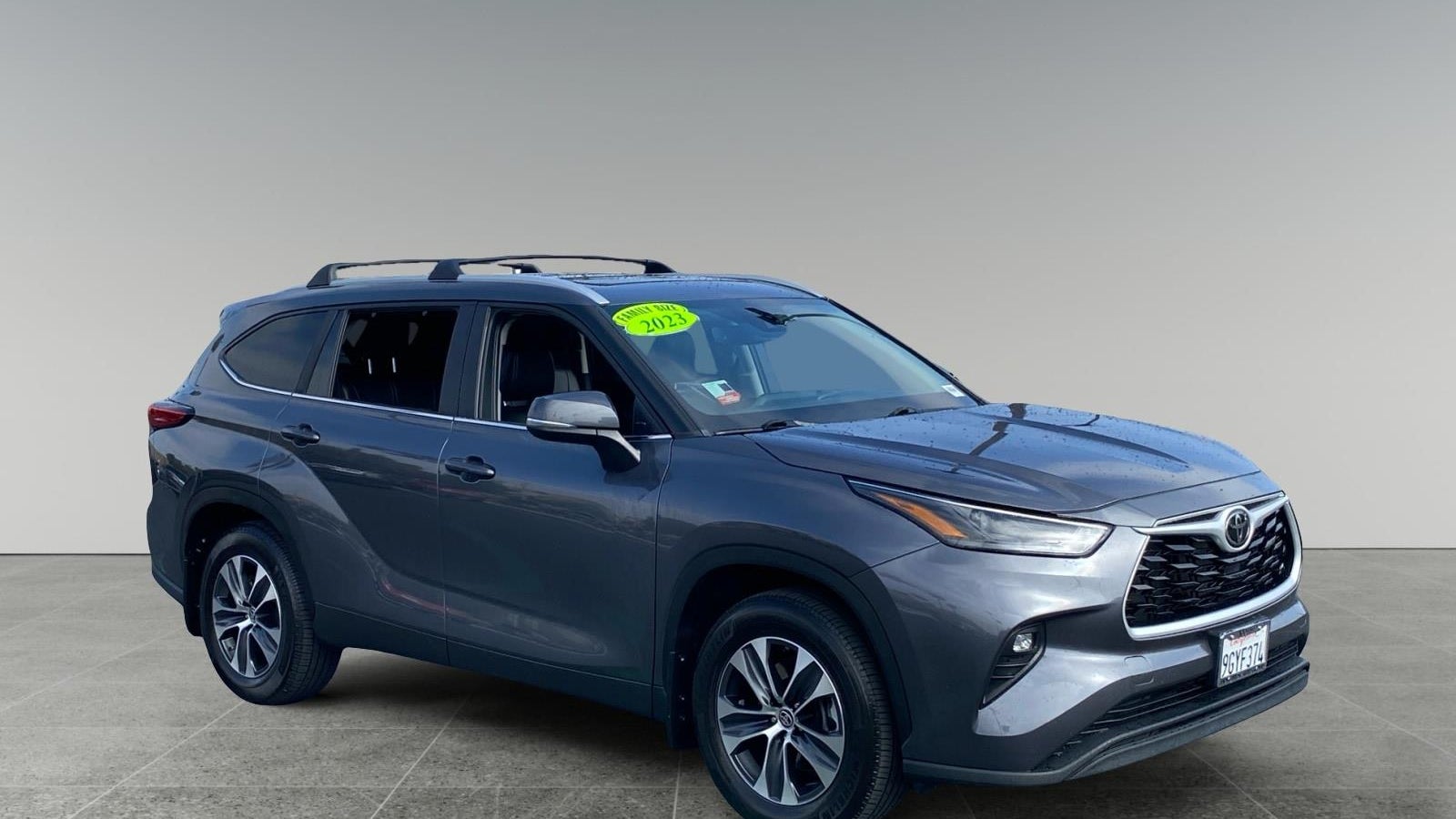 2023 Toyota Highlander LE