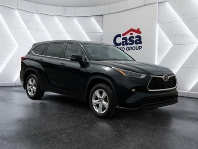 2023 Toyota Highlander LE 4DR SUV